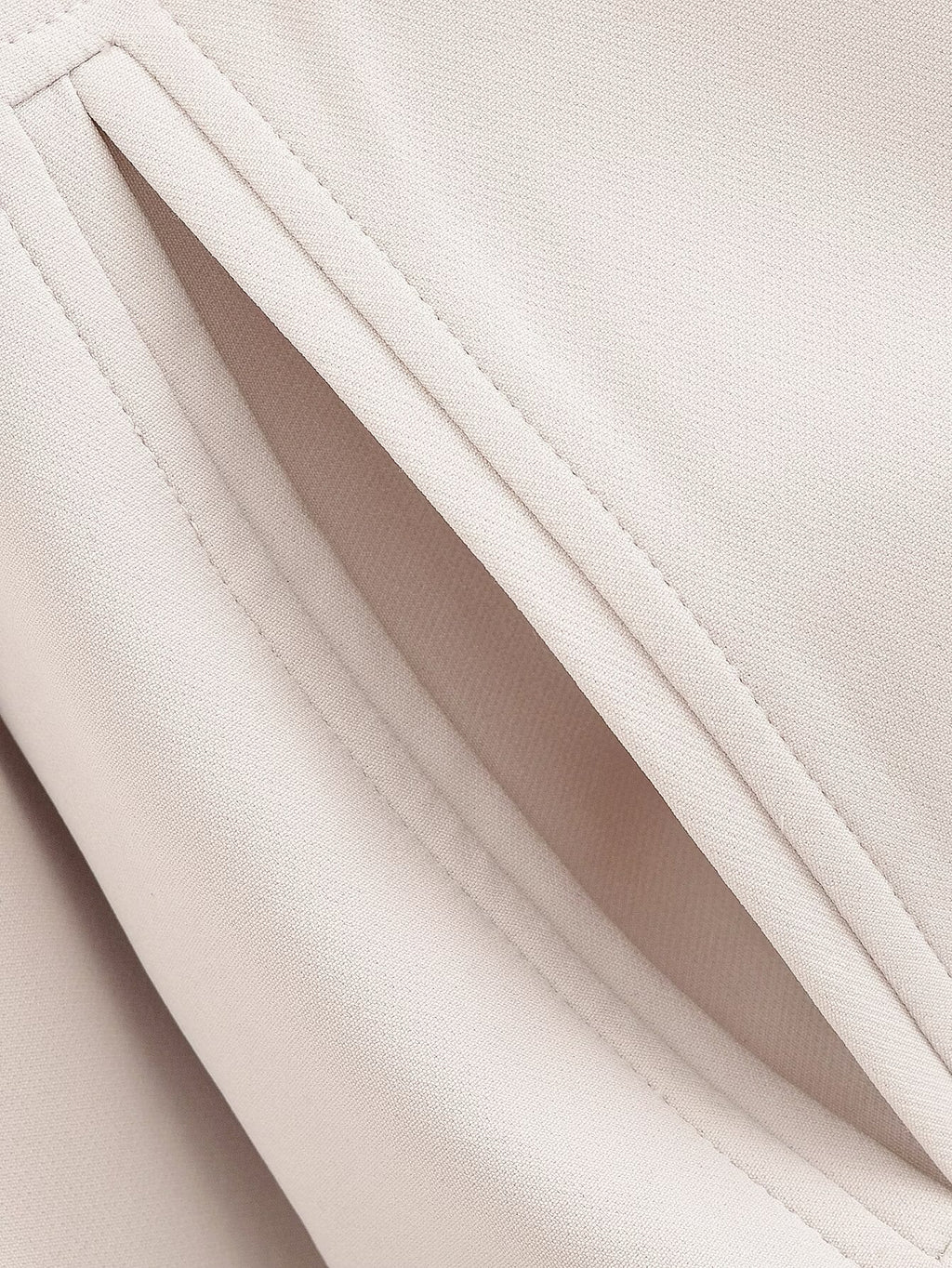 Women's new fashion lapel long sleeved zipper jacket Coat
