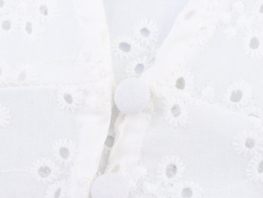 Women's hollowed out embroidered V-neck shirt