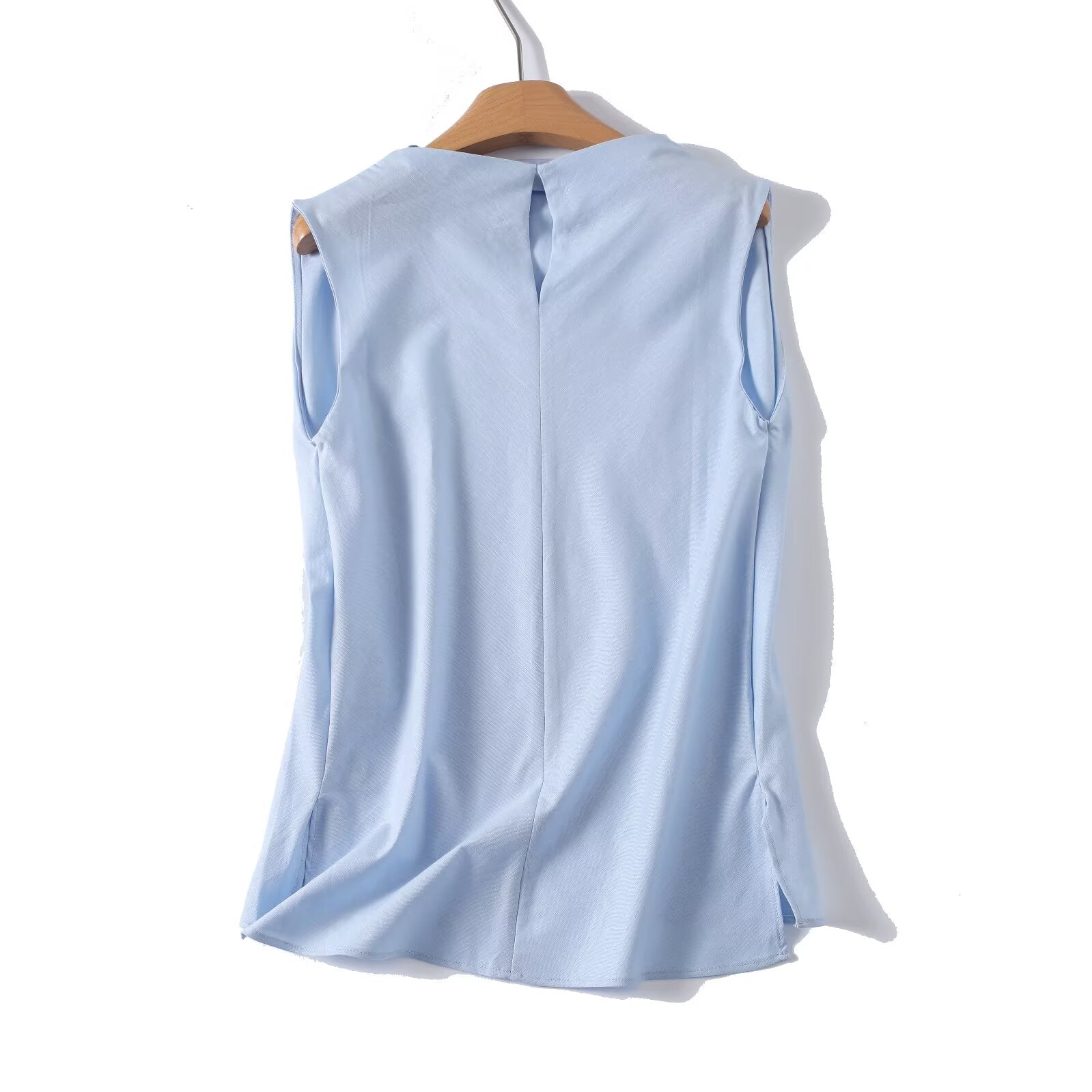 Women's pleated decorative linen blend top