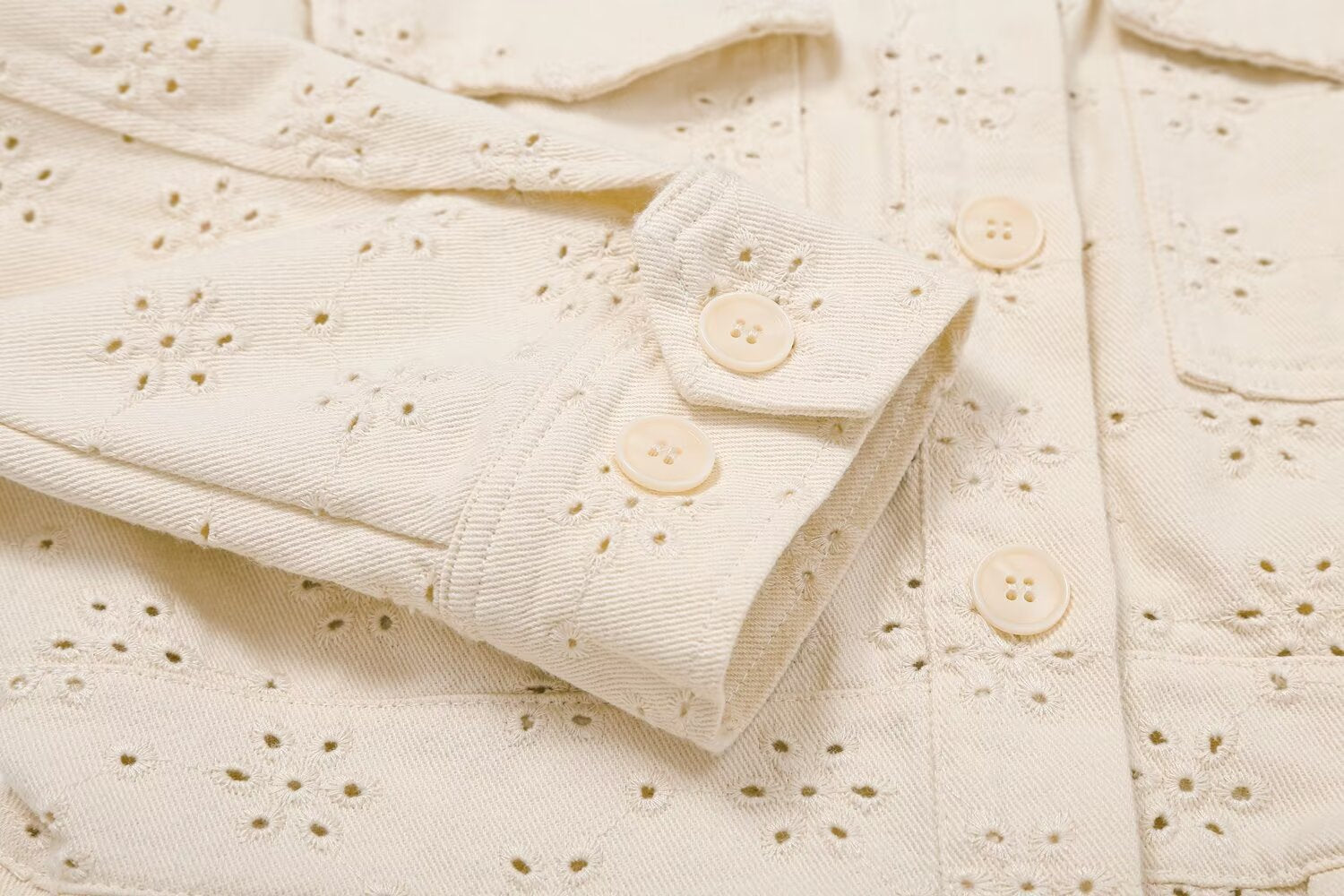 Women's flip pocket decoration hollow jacket Coat
