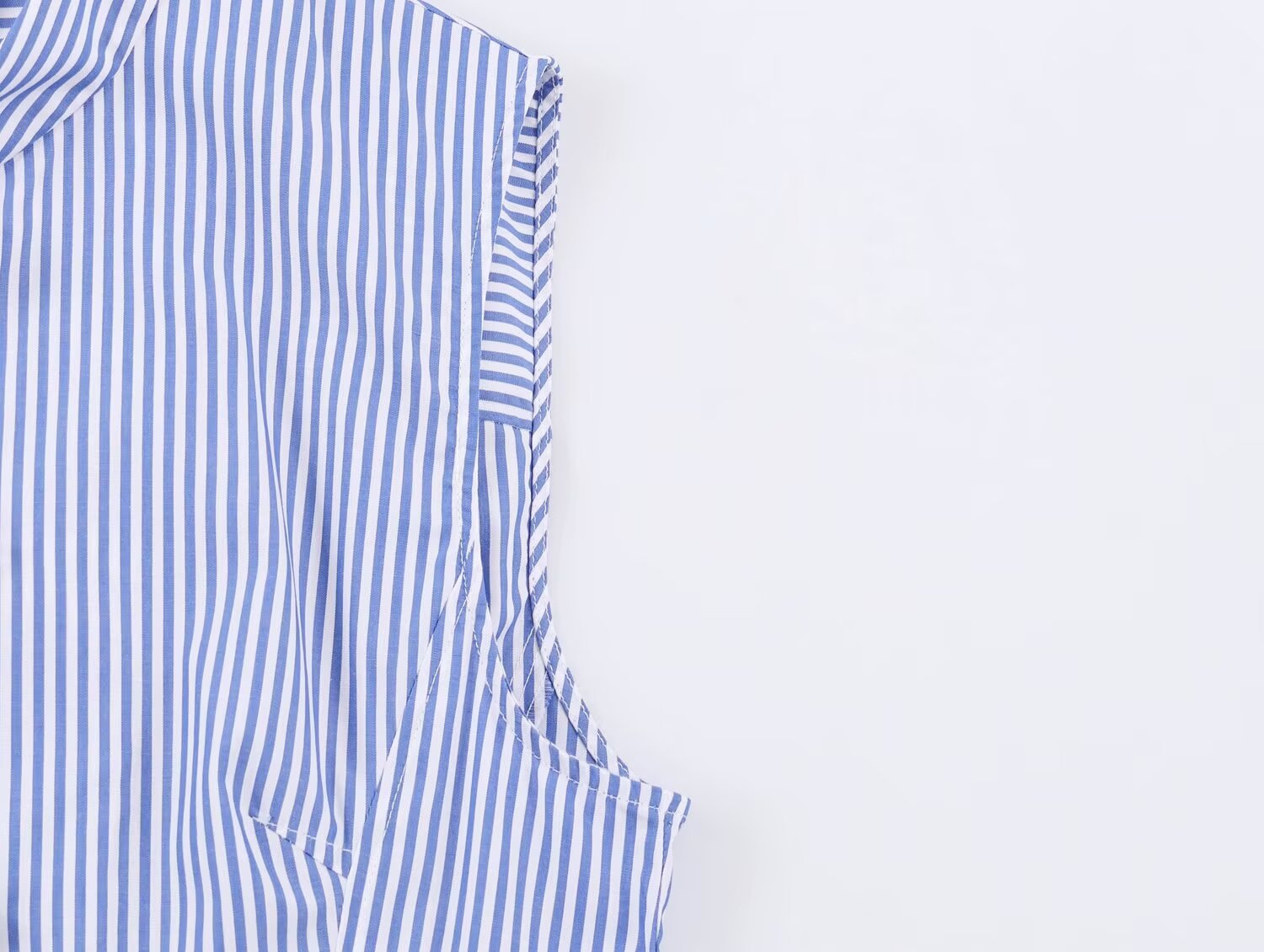 Women's short skirt style hem striped shirt
