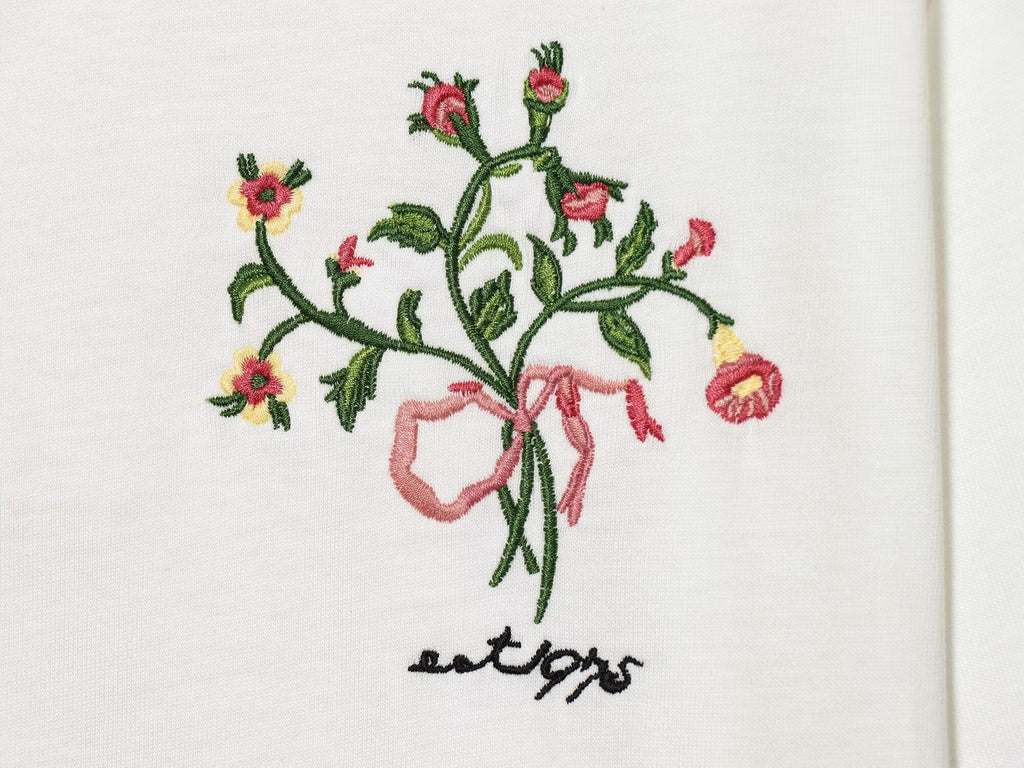 Women's casual O Neck embroidered flower T-shirt