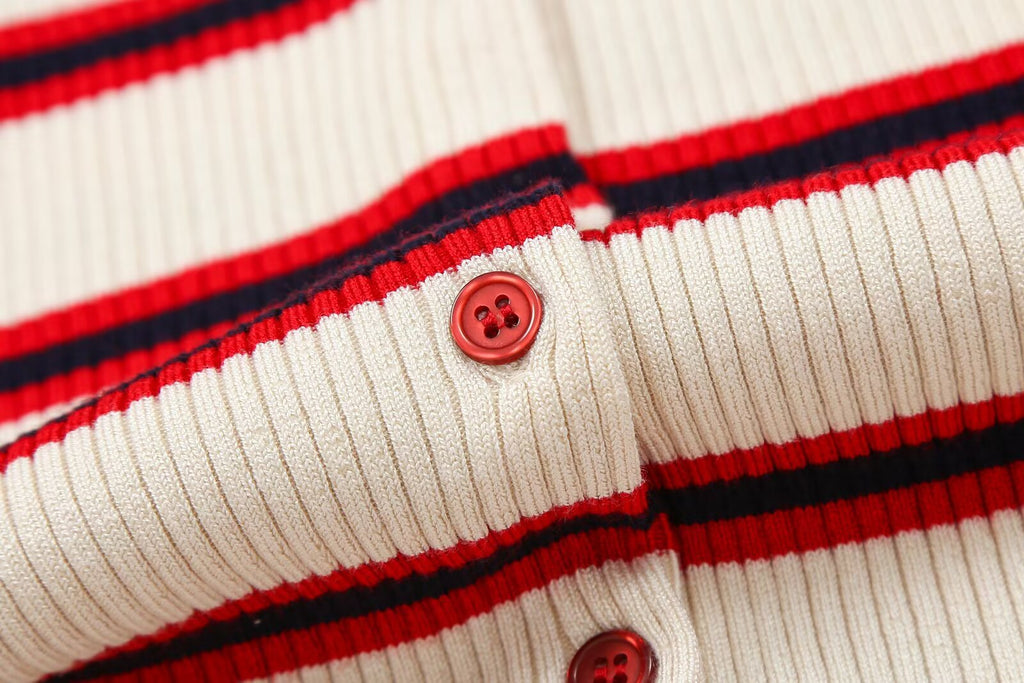 Women's short sleeved striped knitted Coat