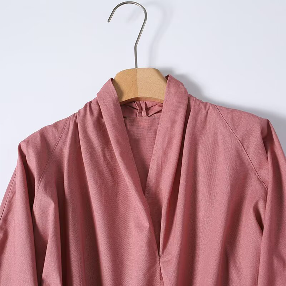Women's long sleeved linen blended V-neck shirt