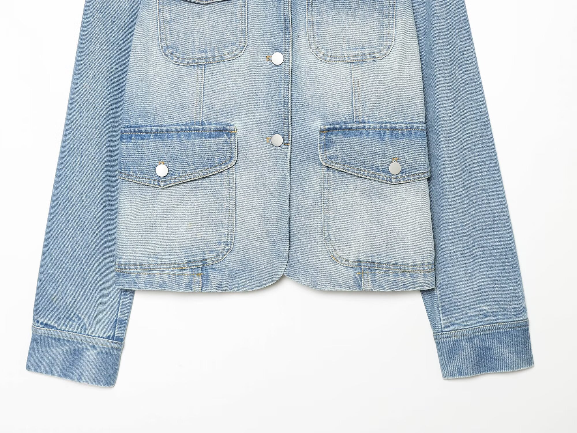 Women's long sleeved stand collar denim jacket