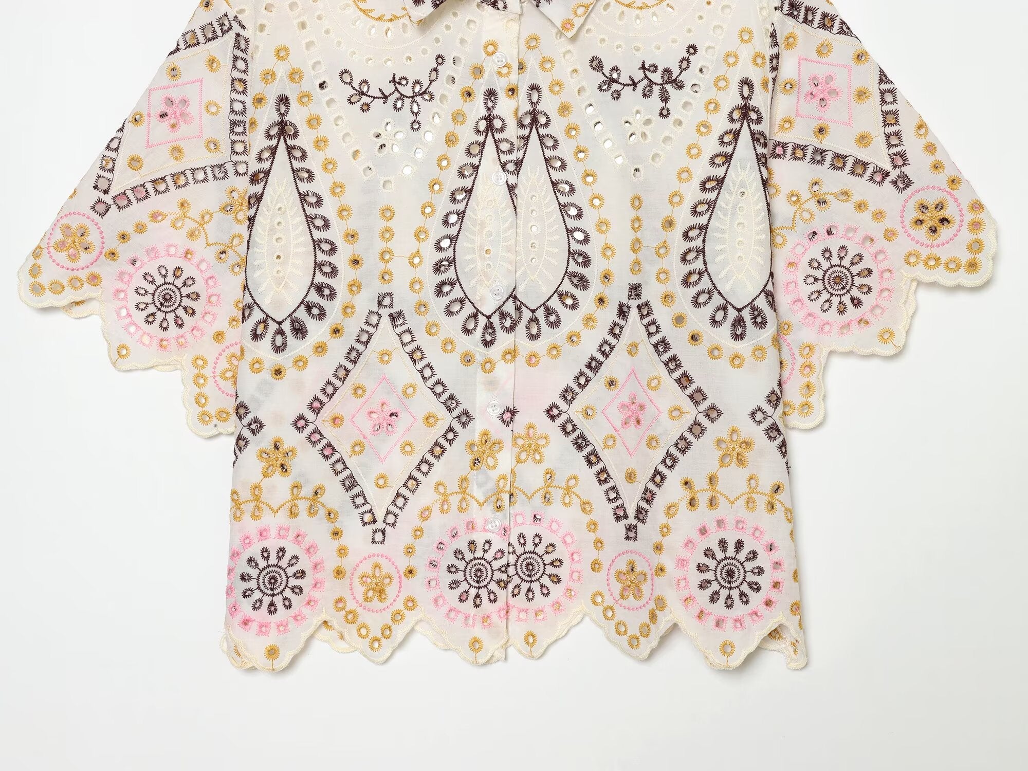 Women's hollow embroidered short sleeved shirt