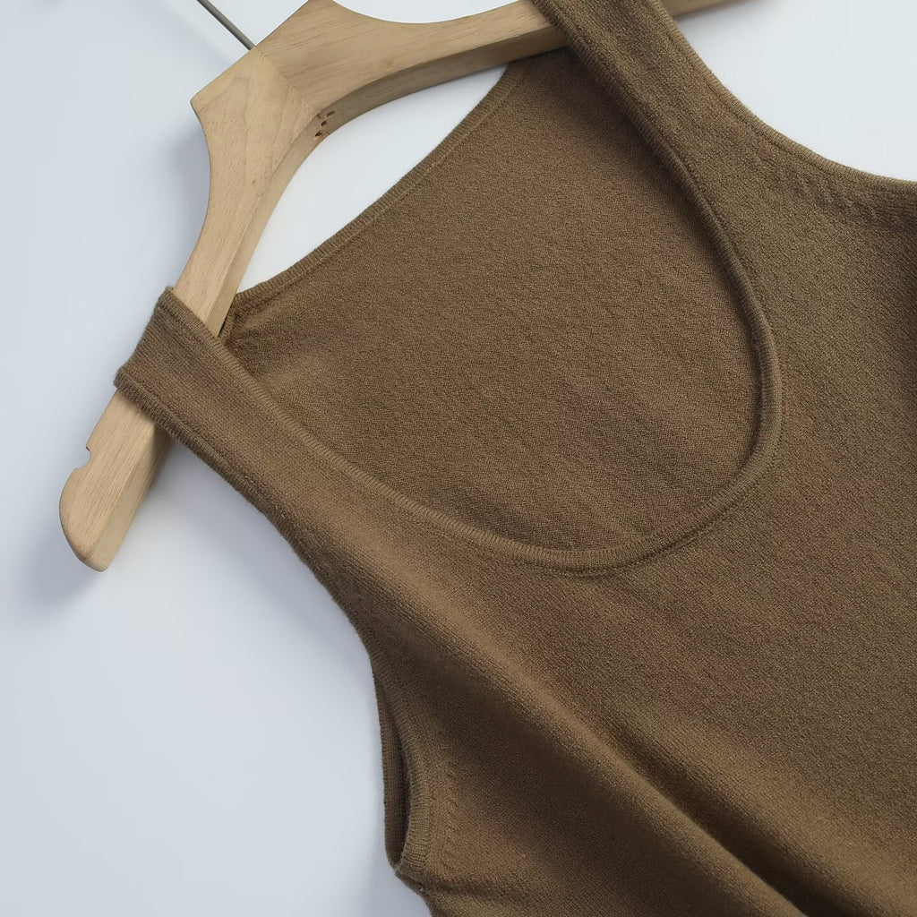 Women's soft textured round neck versatile knitted vest