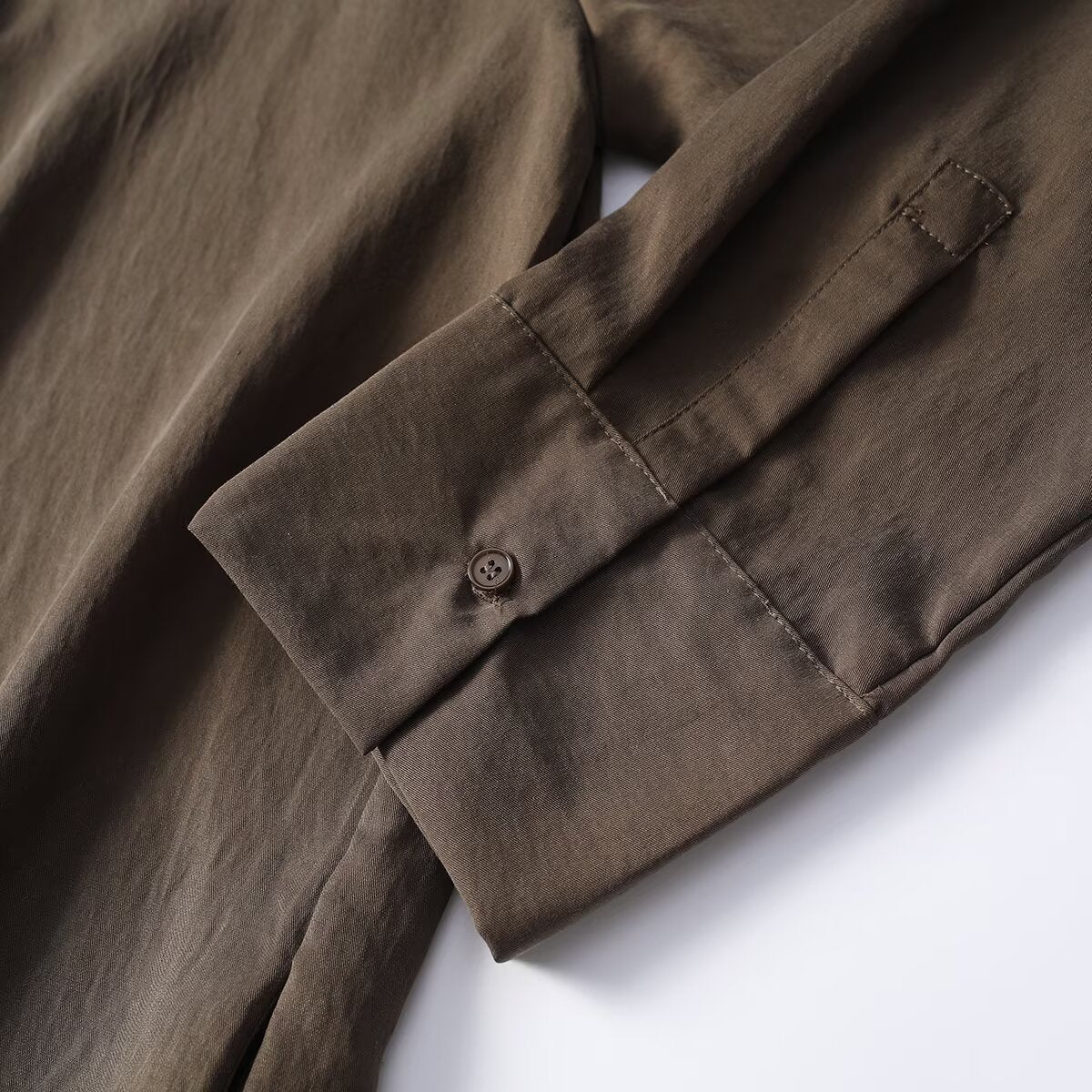 Women's pocket decorated shirt style dress