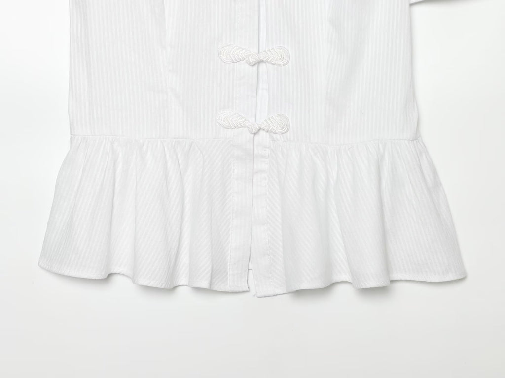 Women's short sleeved A-line-shaped striped shirt