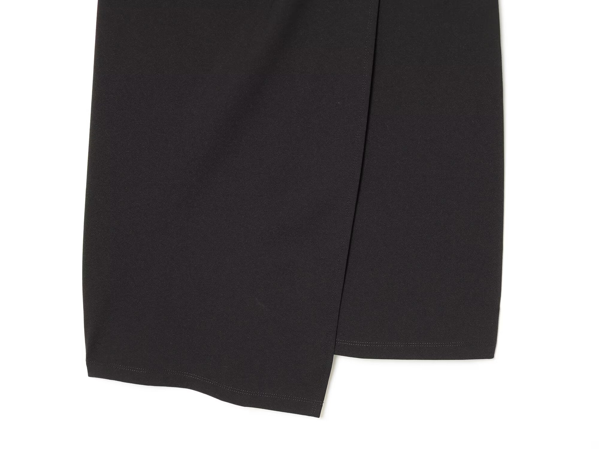 Women's metal buckle decoration V-neck pleated dress