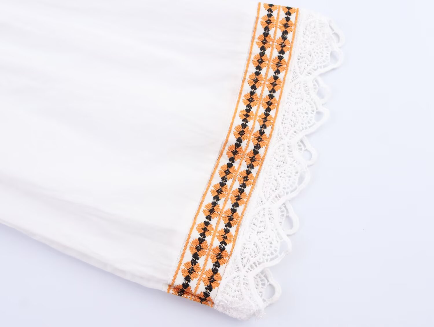 suit Women's 2 pieces casual embroidered V-neck shirt+Shorts