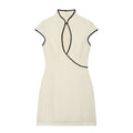 Women's contrasting color trimmed mini dress