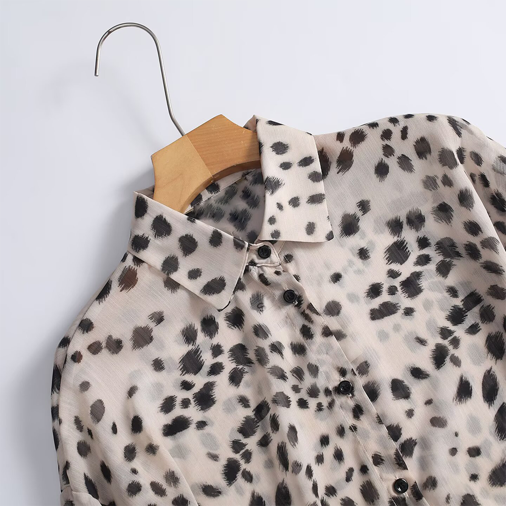Women's vacation style animal print striped shirt