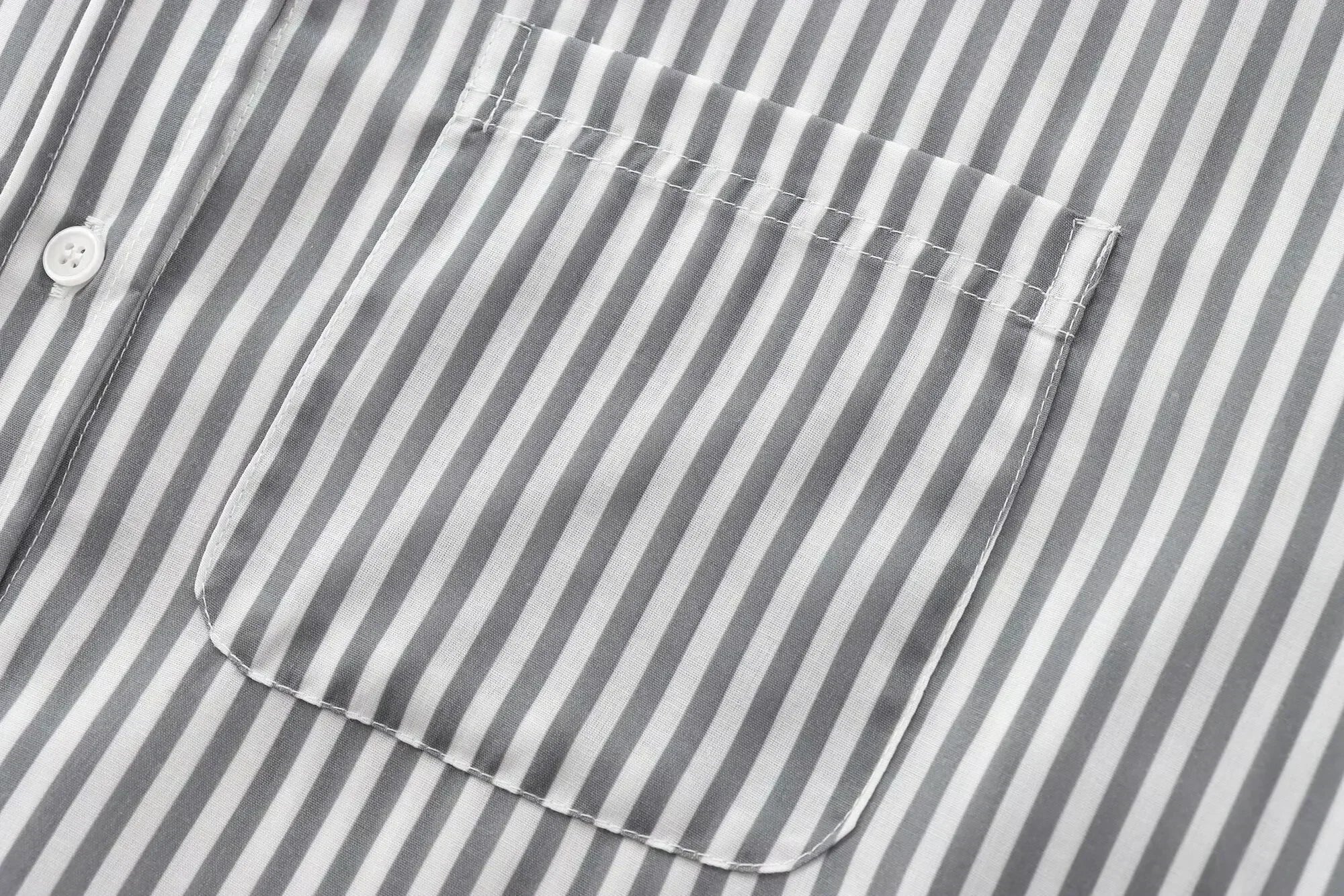 Women's 2024 new fashion pocket decoration loose striped asymmetrical shirt retro long sleeved button up women's shirt
