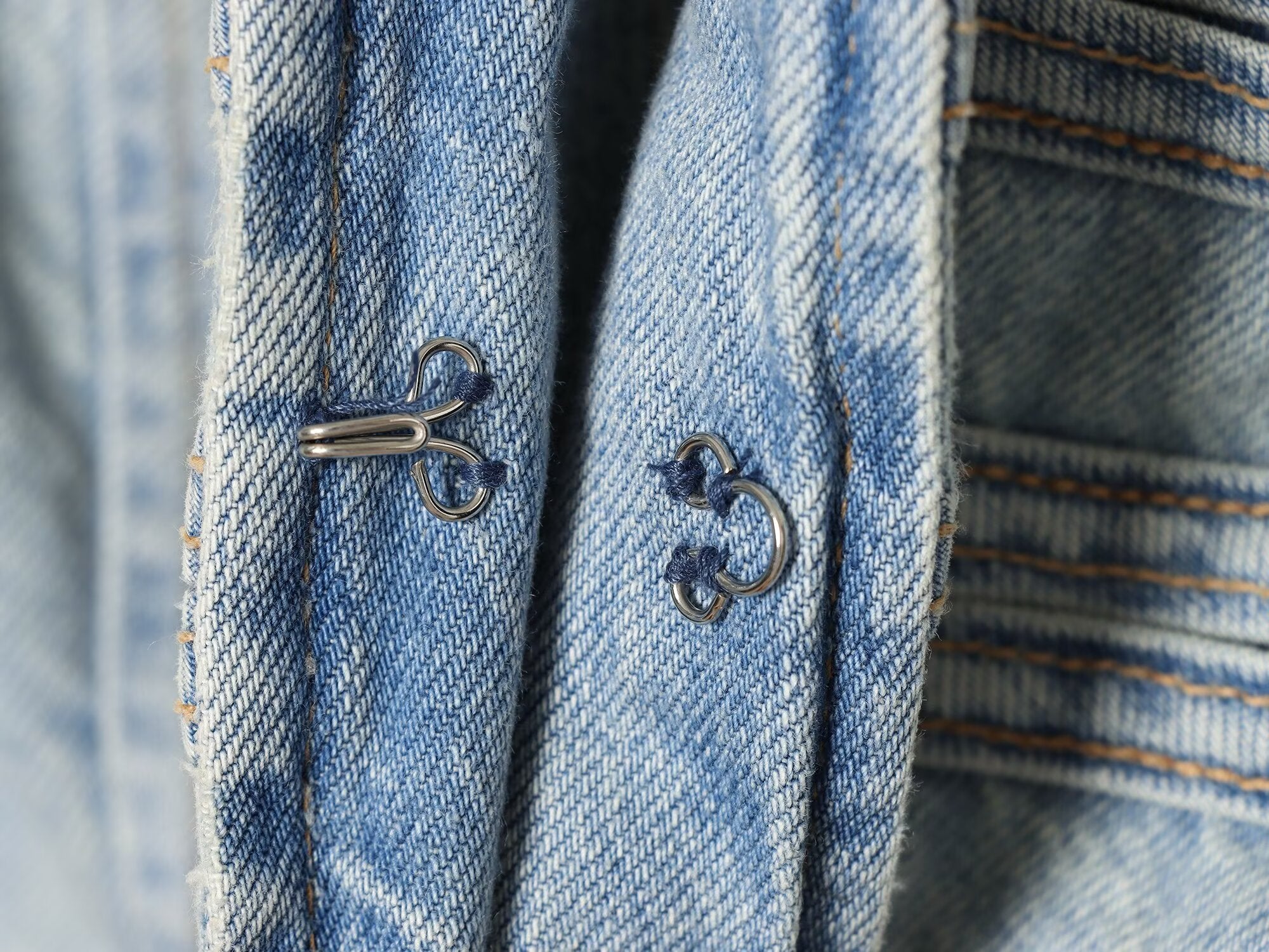 Women's button decoration sleeveless denim vest