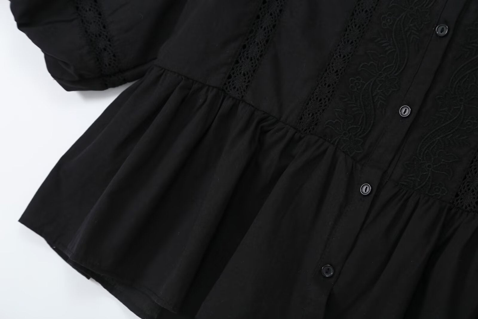 Women's hollowed out embroidered balloon sleeve shirt