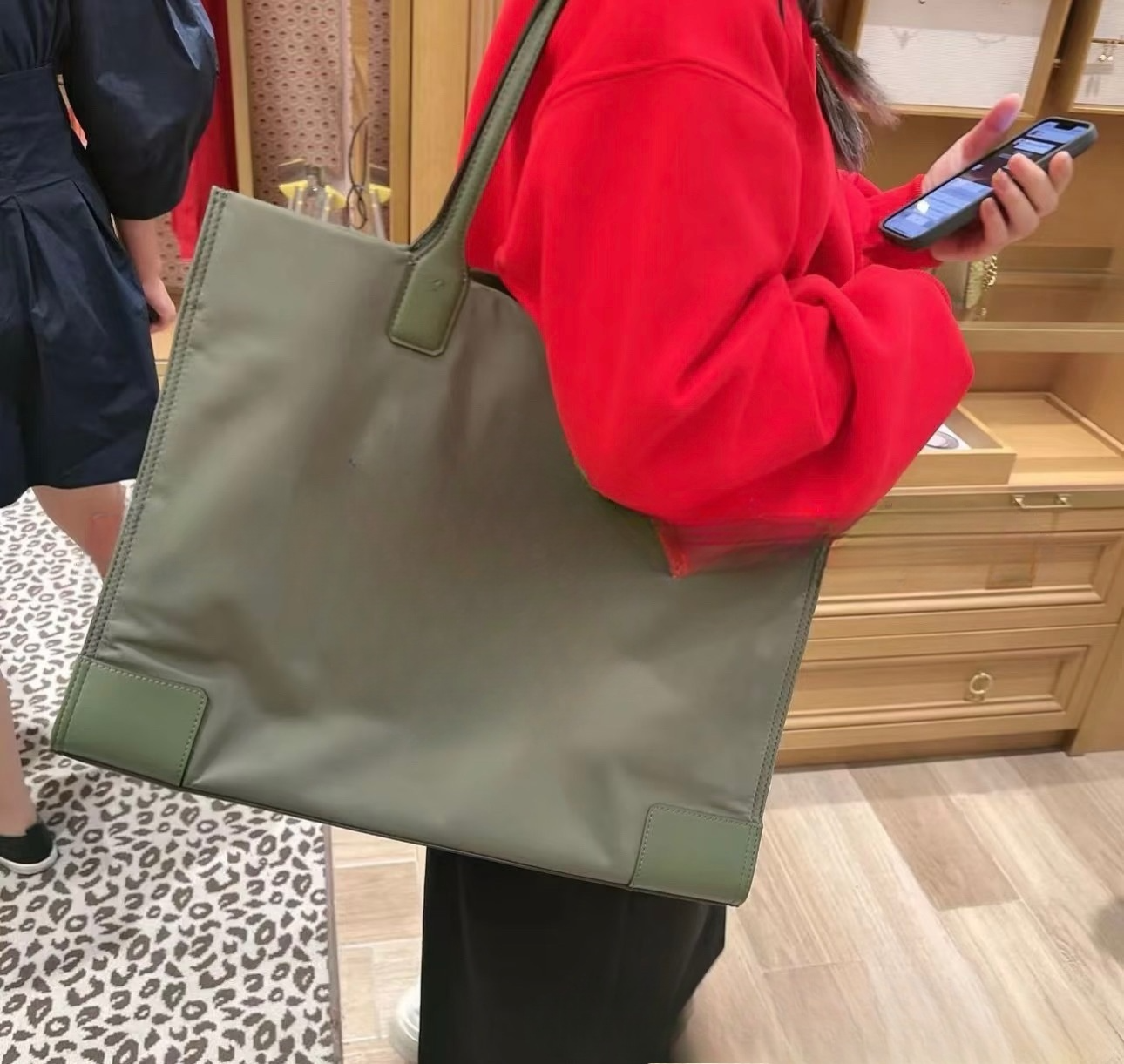 Women's new nylon portable large-capacity shopping bag shoulder bag