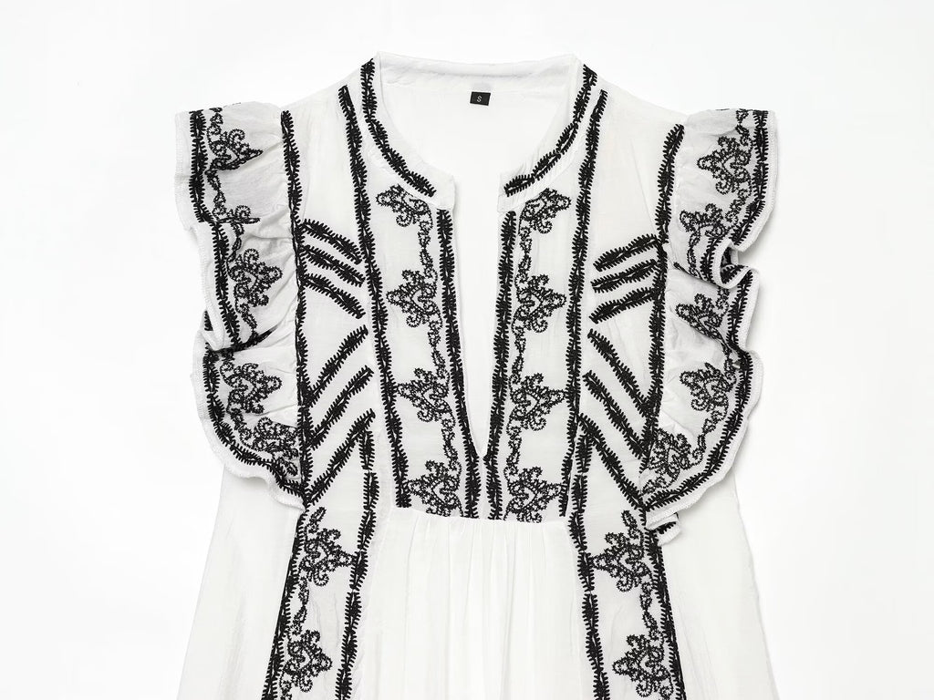 Women's contrasting embroidered mini dress