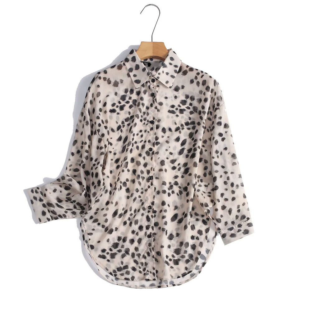Women's vacation style animal print striped shirt