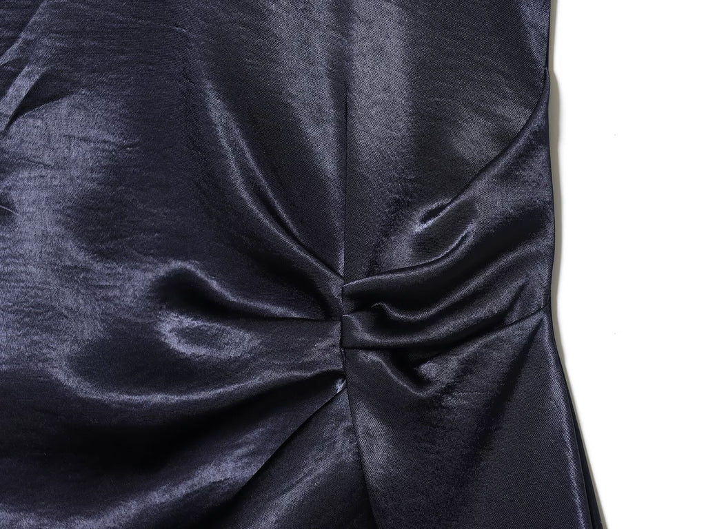 Women's satin textured sleeveless lace dress