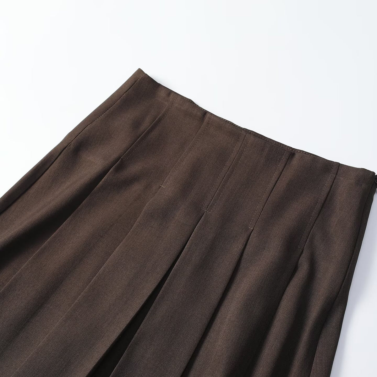 Women's slim versatile pleated mini skirt