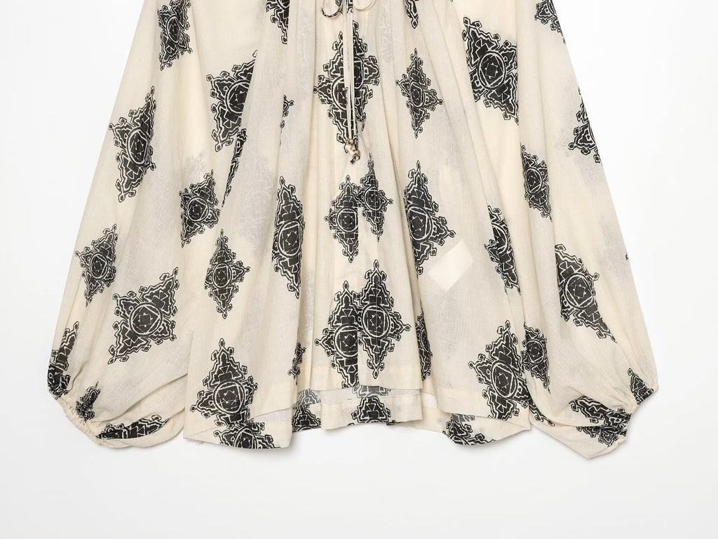Women's oversized lantern sleeve printed top