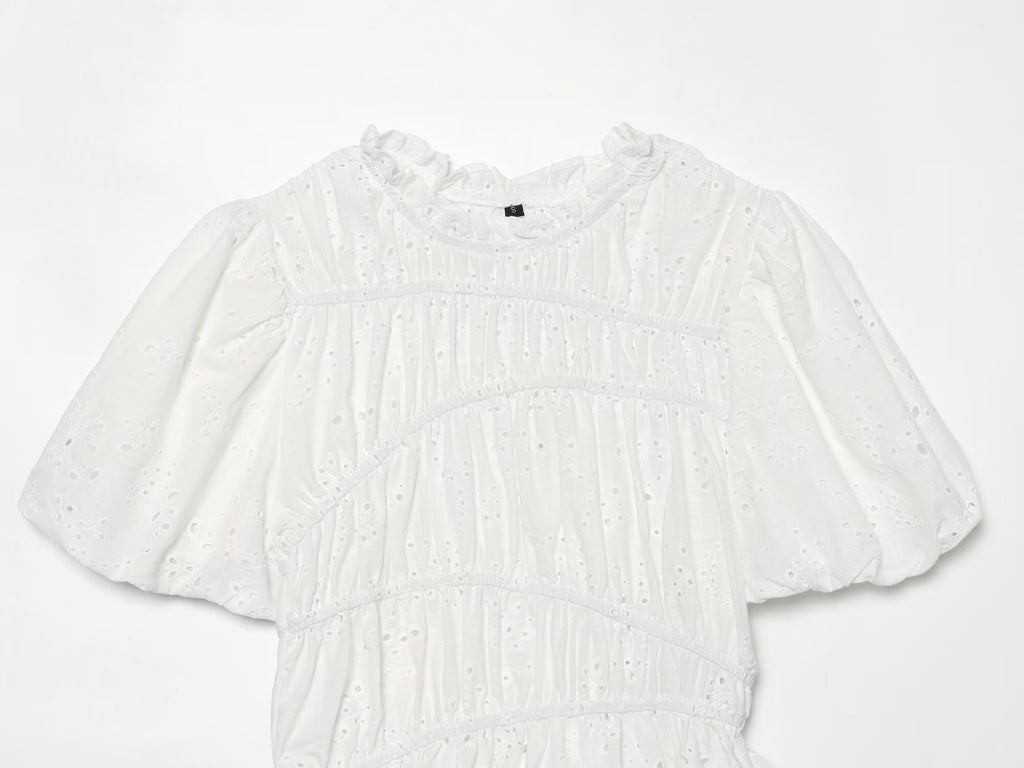 suit Women's 2 pieces pleated hollowed out embroidered top+Skirts