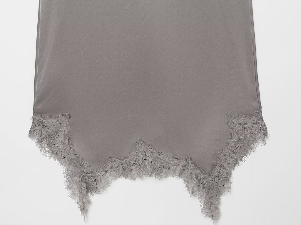 Women's pleated decorative lace suspender dress