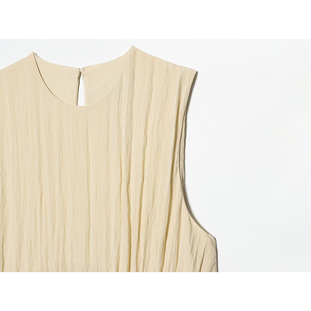 Women's balloon version pleated mini dress