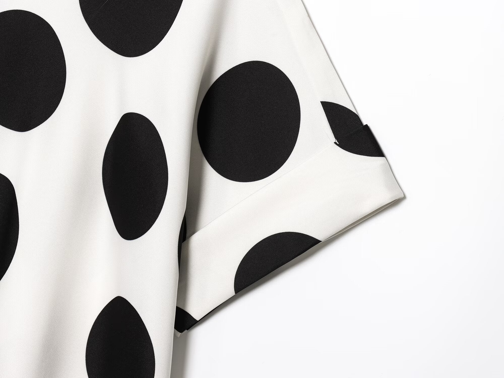 suit Women's 2 pieces O Neck short sleeved polka dot top+Pants